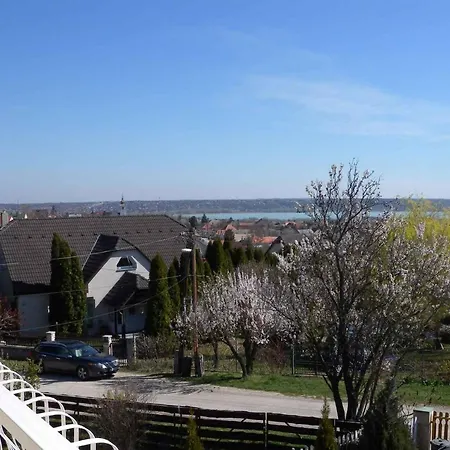 Holiday Home Balatonalmadi/Balaton 17971 *