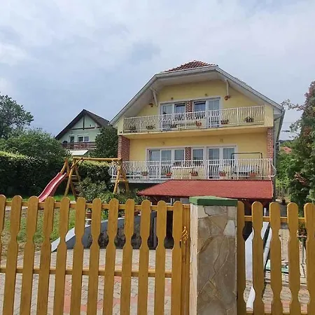 Holiday home Holiday Home Balatonalmadi/Balaton 17971 *
